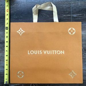 Louis Vuitton shopping bag gold limited edition M